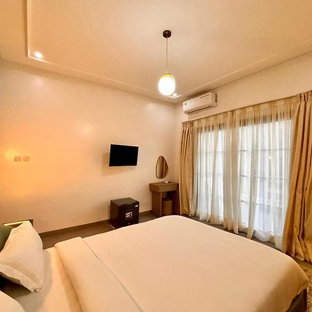 Lighthouse Signature Suites Дакар Екстериор снимка
