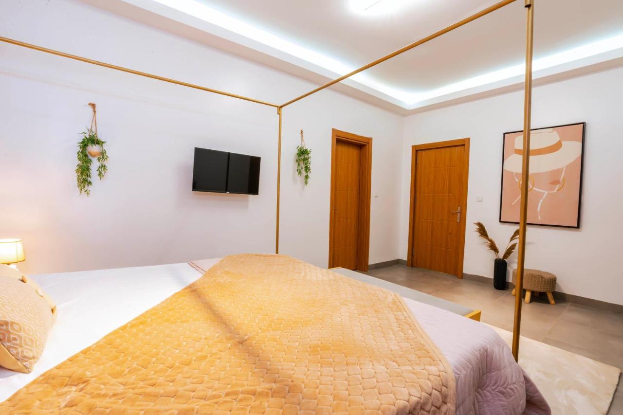 Lighthouse Signature Suites Дакар Екстериор снимка