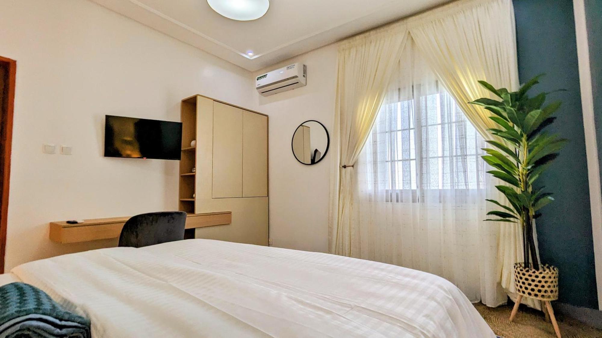 Lighthouse Signature Suites Дакар Екстериор снимка