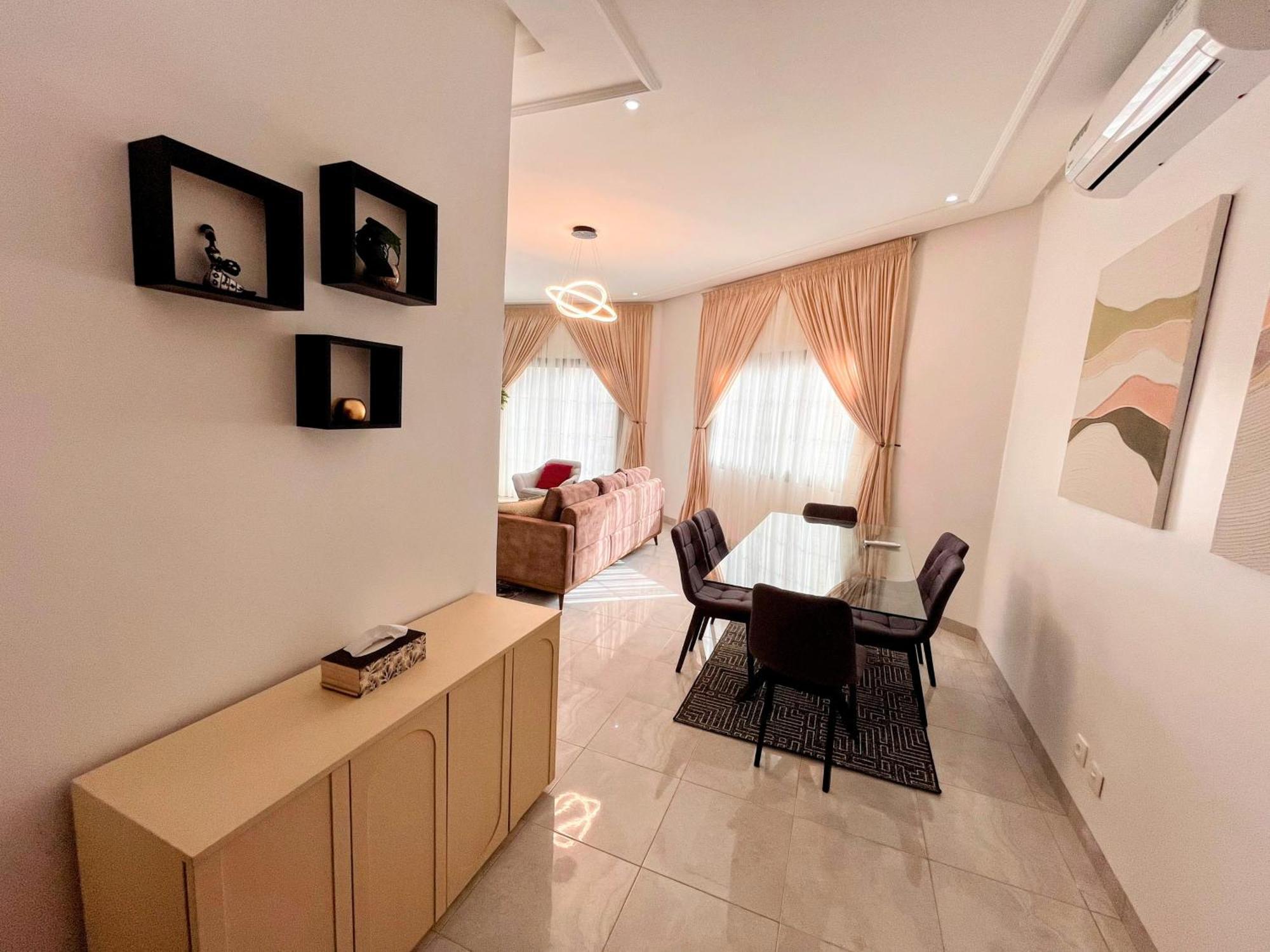 Lighthouse Signature Suites Дакар Екстериор снимка