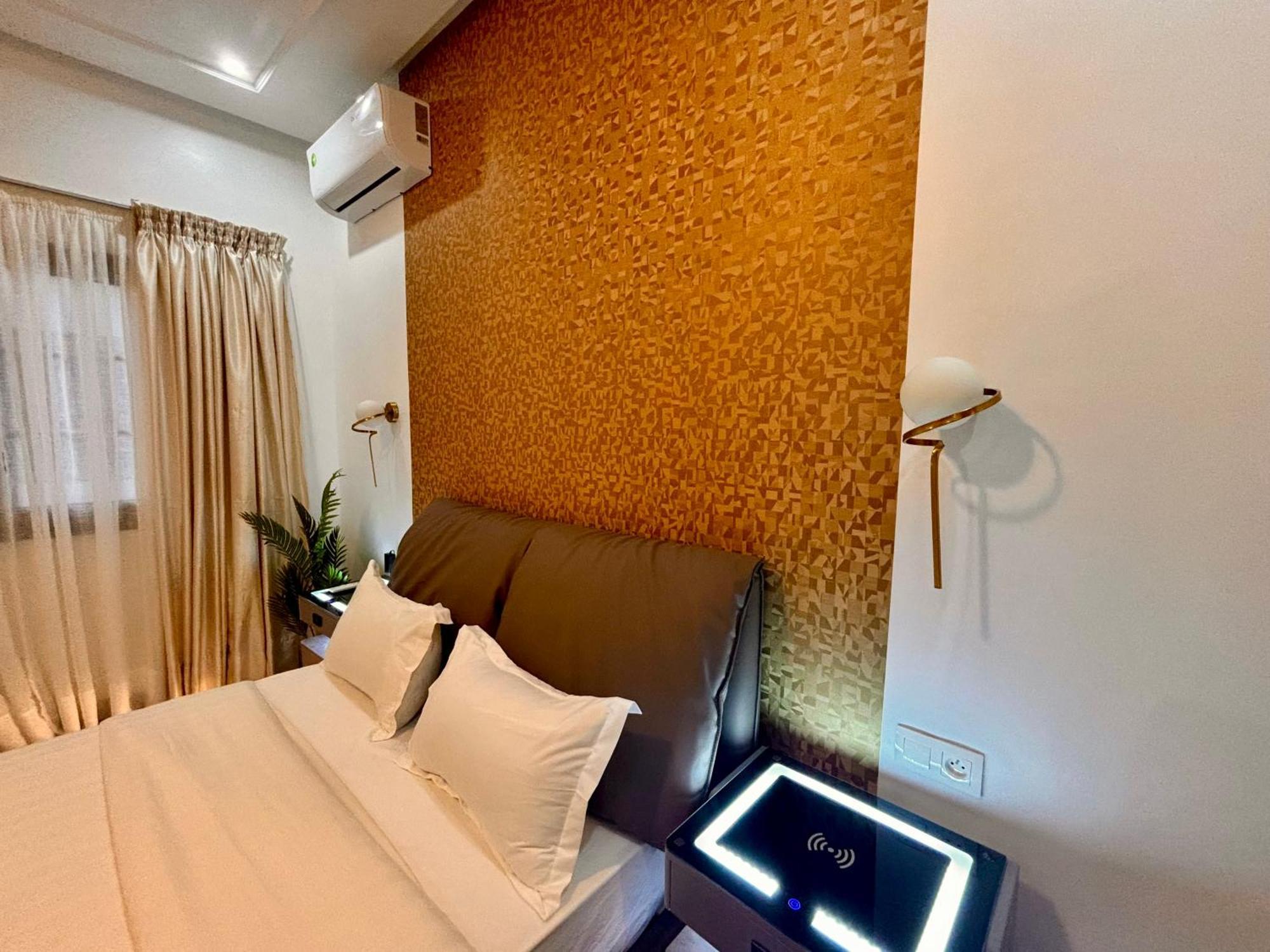 Lighthouse Signature Suites Дакар Екстериор снимка