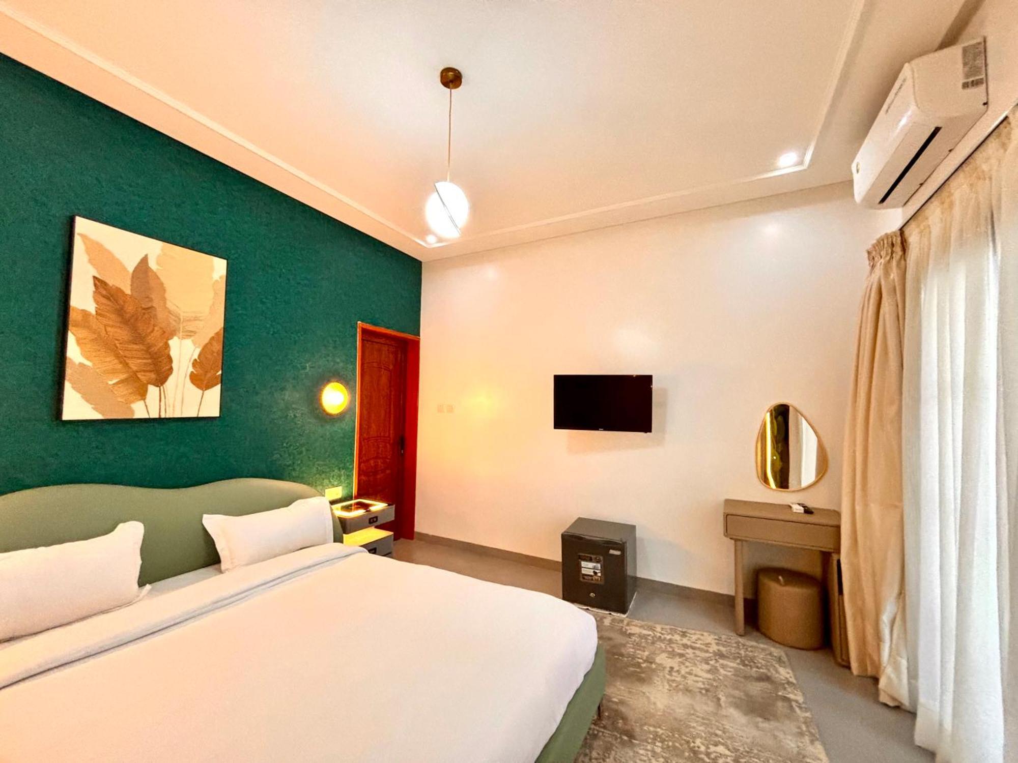 Lighthouse Signature Suites Дакар Екстериор снимка