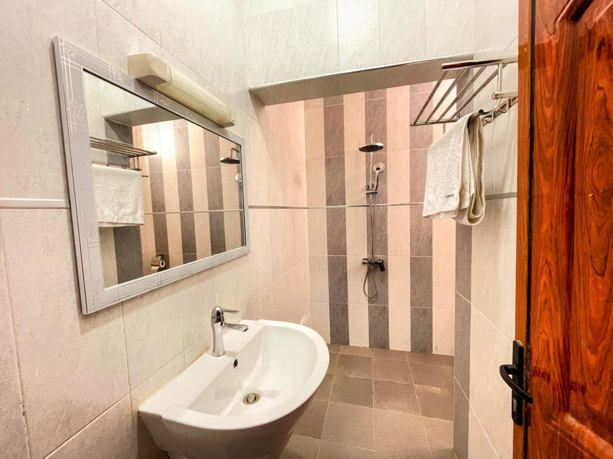 Lighthouse Signature Suites Дакар Екстериор снимка