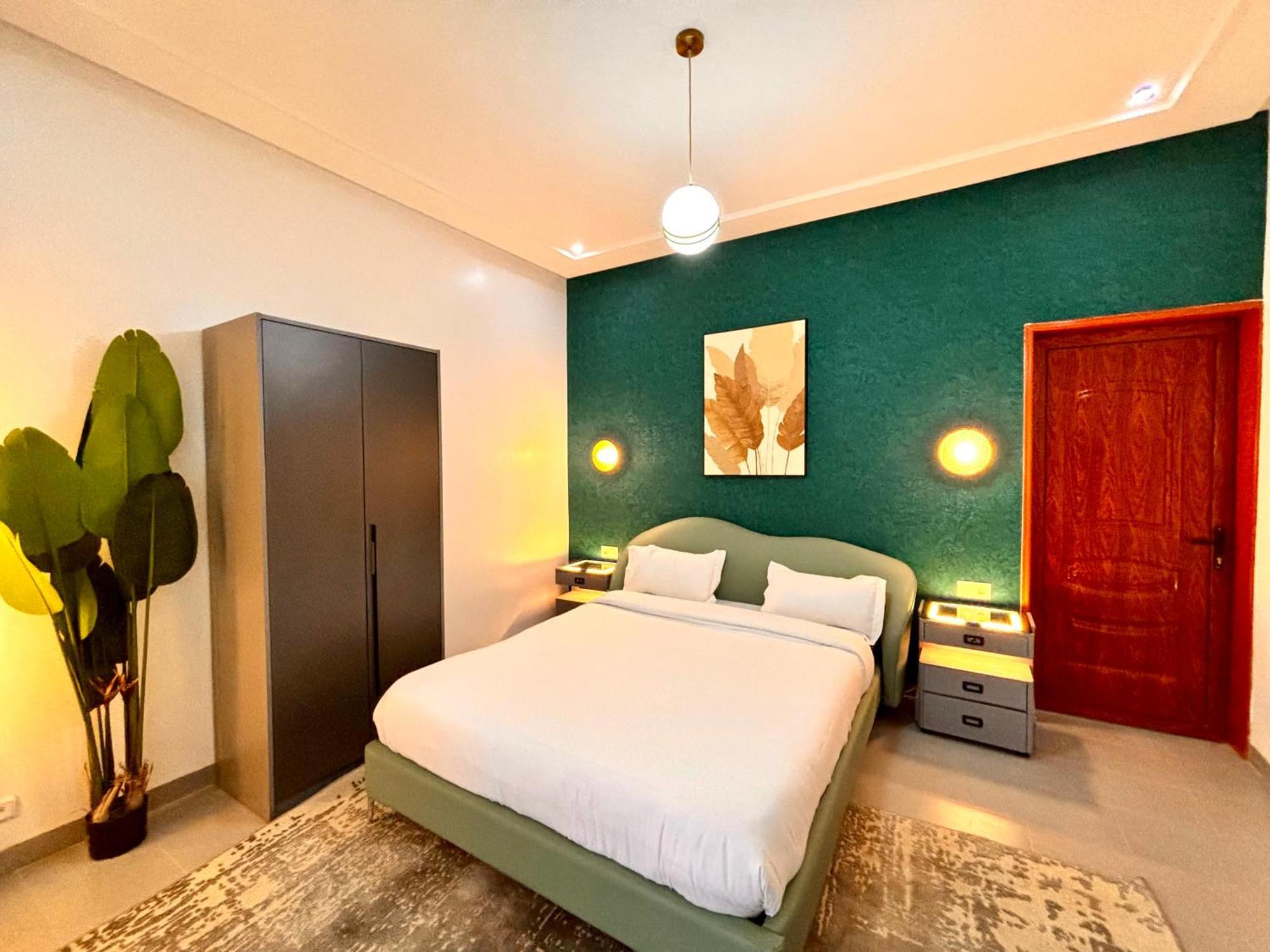Lighthouse Signature Suites Дакар Екстериор снимка